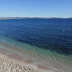bel-appartement-accs-direct-mer-lalmanarre-hyeres.fr-provencehotel.com/